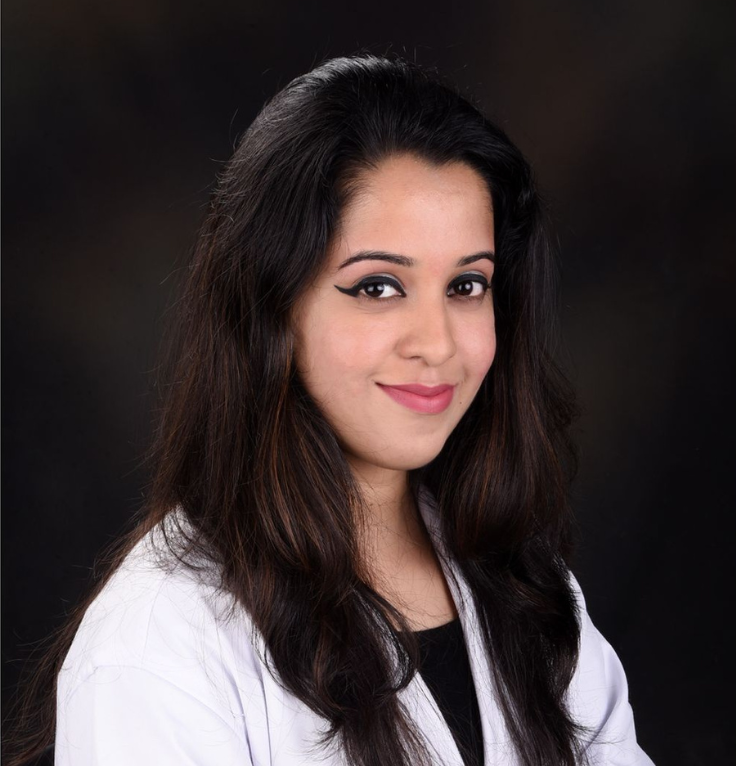 Dr Pooja Jhade